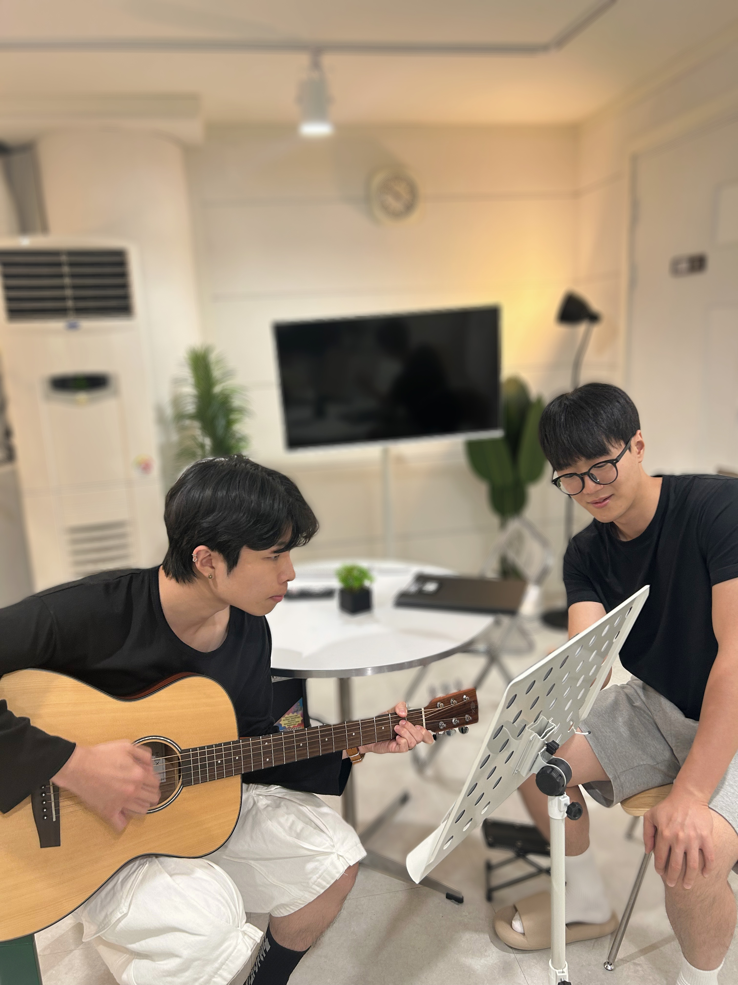 톤뮤직실용음악학원