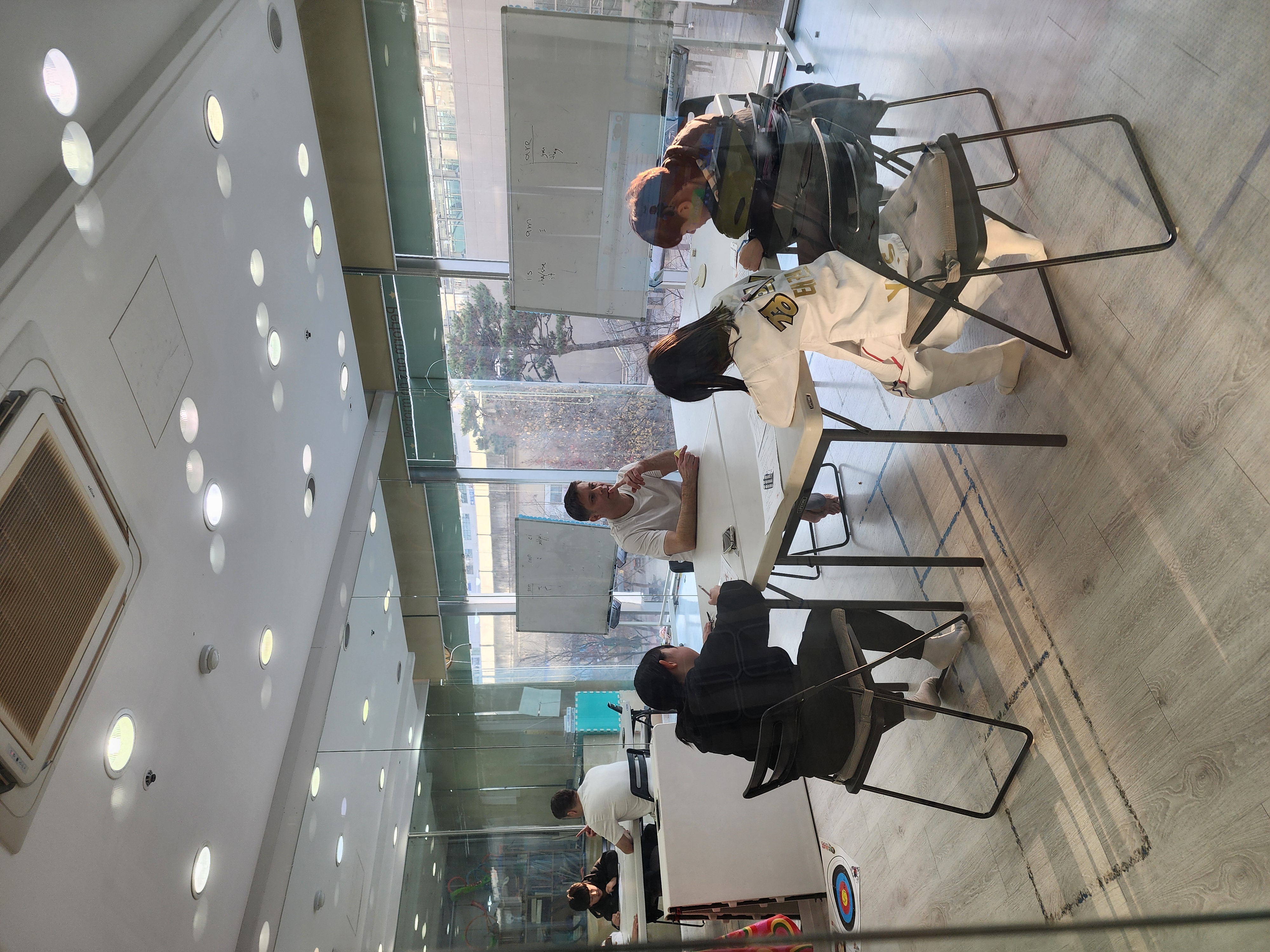 제이슨잉글리쉬플레이그라운드어학원 사진 6
